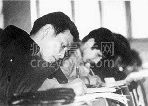 1977年的高考为什么出现空前盛况?