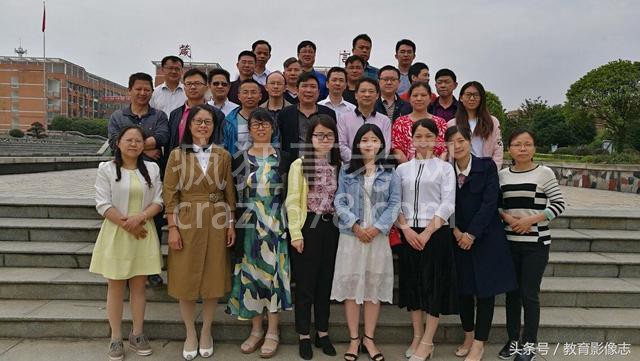 赫山区:高中政治工作坊线下研修助力学考、高考
